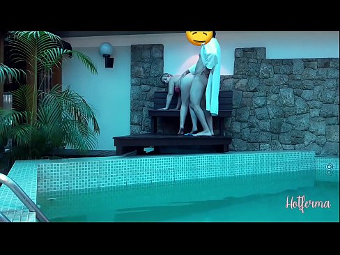 ❤️ Chefen bjuder in tjänsteflickan till poolen, men kunde inte motstå en het ❤❌ Porno at sv.xxxdl.ru