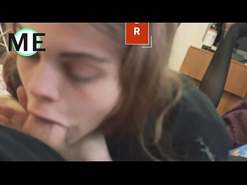 ❤️ Hals kuk, trasiga strumpbyxor och trasiga klackar trevligt att träffas ❤❌ Porno at sv.xxxdl.ru